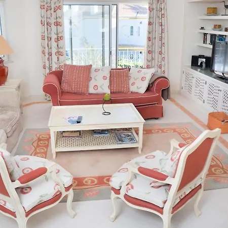 Jarro Apartman *